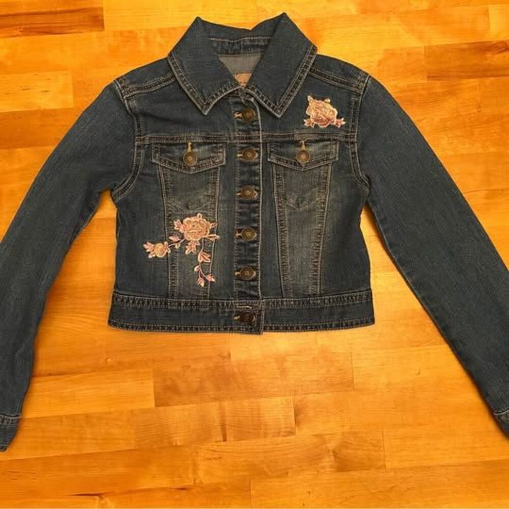 Roebuck & Co. Girls Size 7 Floral Embroidered Denim Jacket